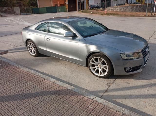 Audi A5 Automático 2.7 TDI — Excelente estado, cam