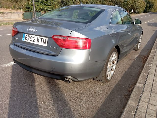 Audi A5 Automático 2.7 TDI — Excelente estado, cam