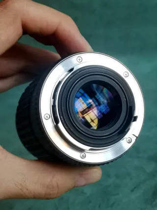 Lente Única SMC Pentax K 28mm F2 "Hollywood"