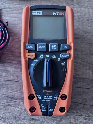 Multímetro Digital HT61 TRMS Profesional