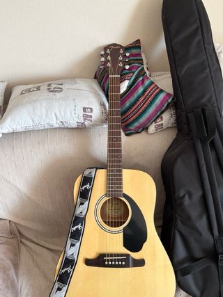 Guitarra Acústica Fender FA-Series