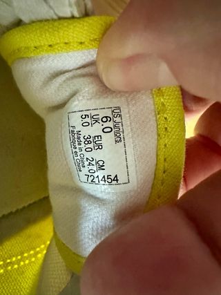 Zapatillas Vans Amarillas Glitter. 38