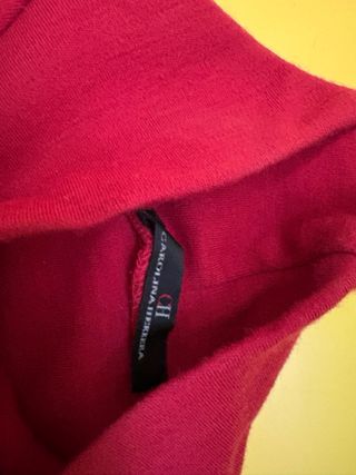 Jersey fino Carolina Herrera rojo