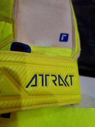 Guantes Portero fútbol Reusch Attrakt Talla 7
