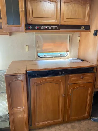 Caravana 2 ambientes,cocina,baño.Esta Torredel Mar