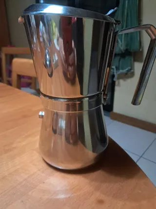 Caffettiera Giannina in metallo 6tazze