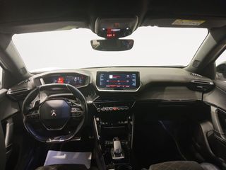 Peugeot 2008 GT Puretech 155 S&S EAT8