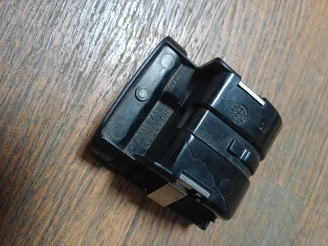 Cenicero Negro Golf MK3