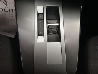 Opel Frontera 1.2T XHT Hybrid eDCT6 107kW Edition