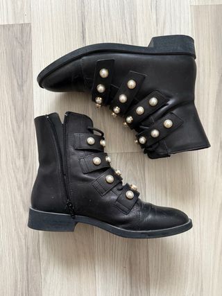 Botines Zara Tachuelas Perlas