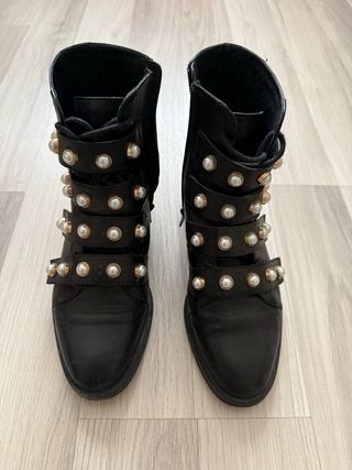 Botines Zara Tachuelas Perlas
