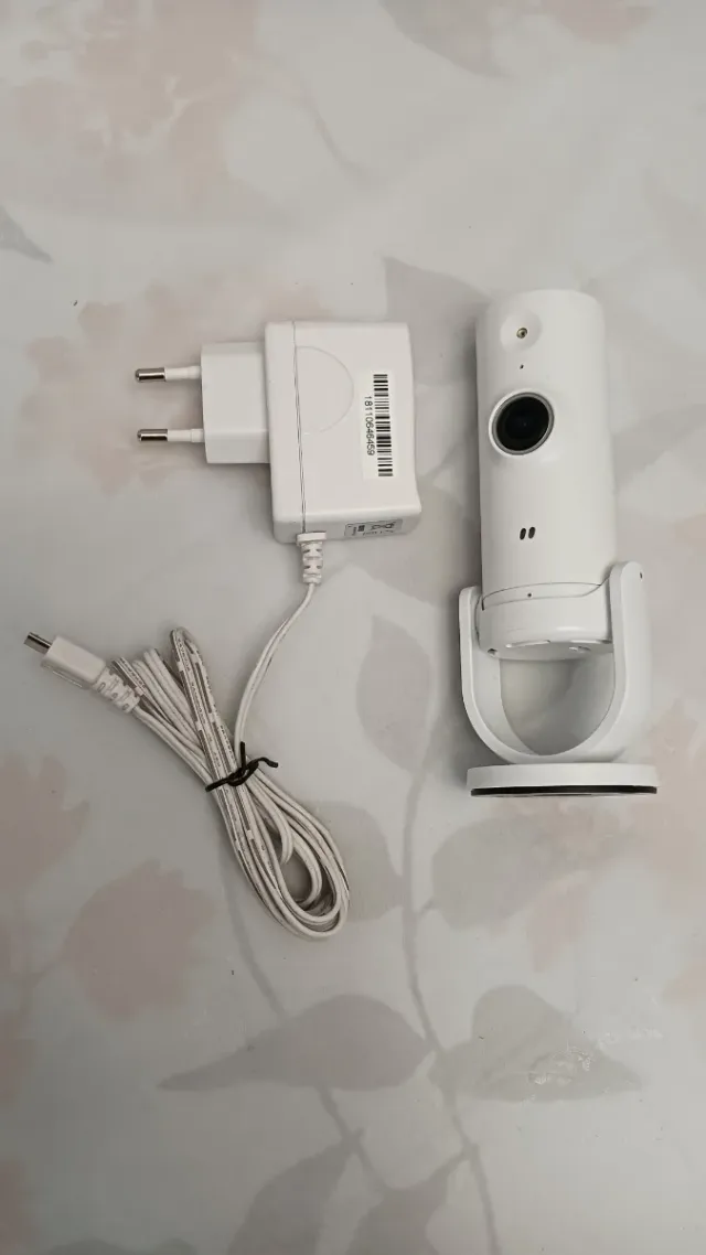 Mini Cámara D-Link DCS-8000LH