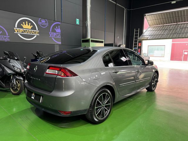RENAULT Laguna Dynamique RLink dCi 110 eco2