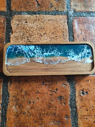 Bandeja madera olas resina epoxi