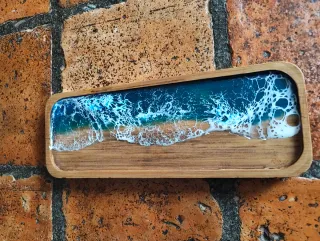 Bandeja madera olas resina epoxi