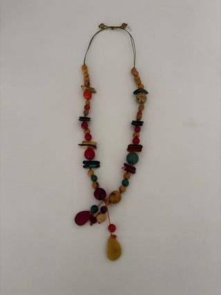 Collar artesanal multicolor