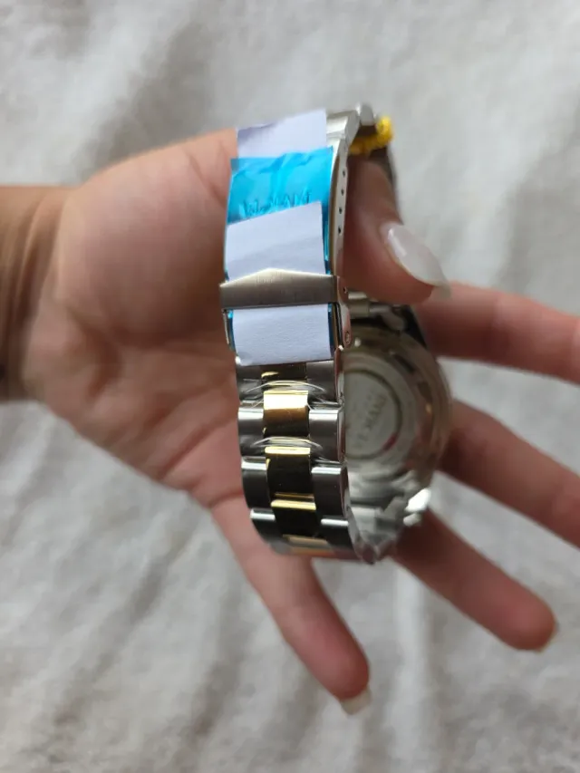 Reloj Invicta Hombre Oro y Plata