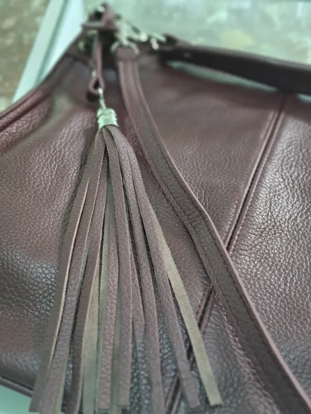 Bolso de piel  color granate