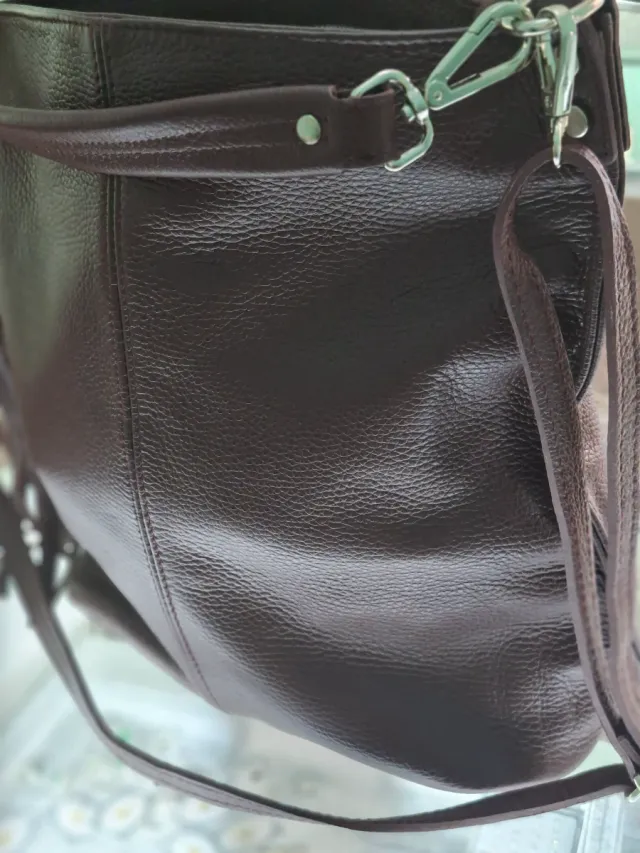 Bolso de piel  color granate