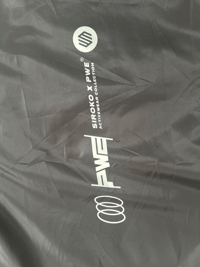 Cortavientos Siroko Negro