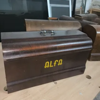 Tapa de máquina de coser