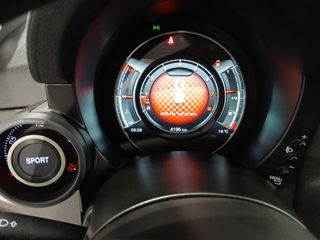 Abarth 500 695 1.4 16v T-Jet 132kW (180 CV)