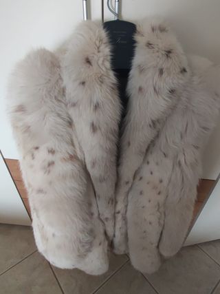 Pelliccia volpe bianca maculata