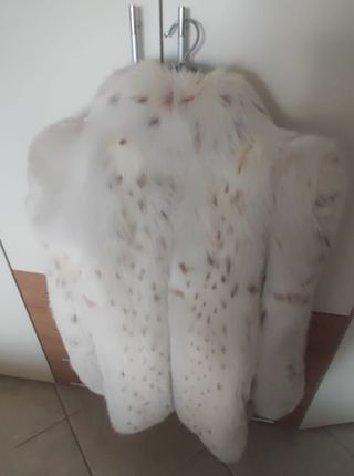 Pelliccia volpe bianca maculata