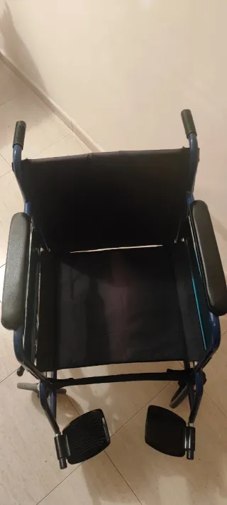 Silla de ruedas Mobiclinic - Perfecto estado
