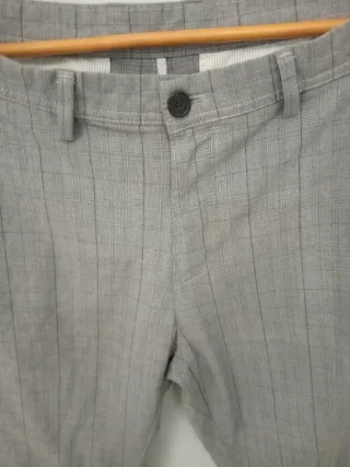Pantalón de vestir gris cuadros hombre
