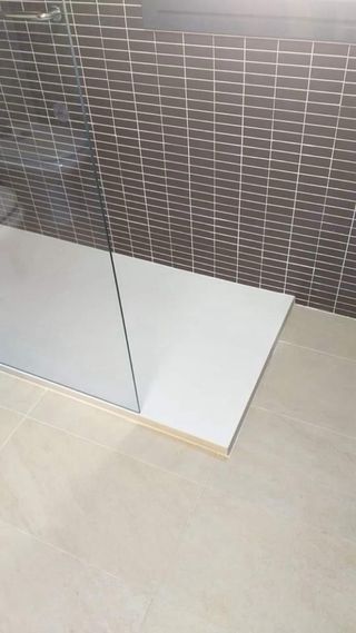 CAMBIO COMPLETO DE BAÑERA POR PLATO DE DUCHA