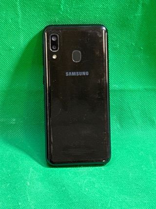 Teléfono Samsung Galaxy A20e de 32GB!