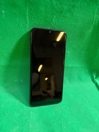 Teléfono Samsung Galaxy A20e de 32GB!