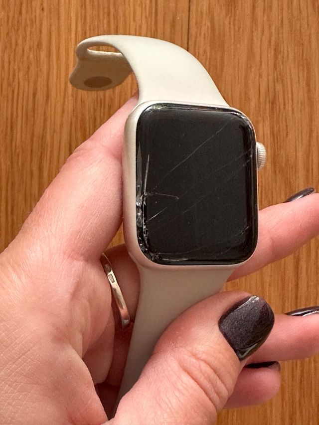 Apple Watch SE 40mm GPS Plata