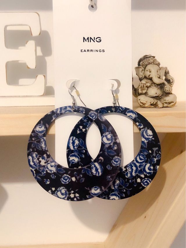 Pendientes Aro Flores Azul y Blanco Mango