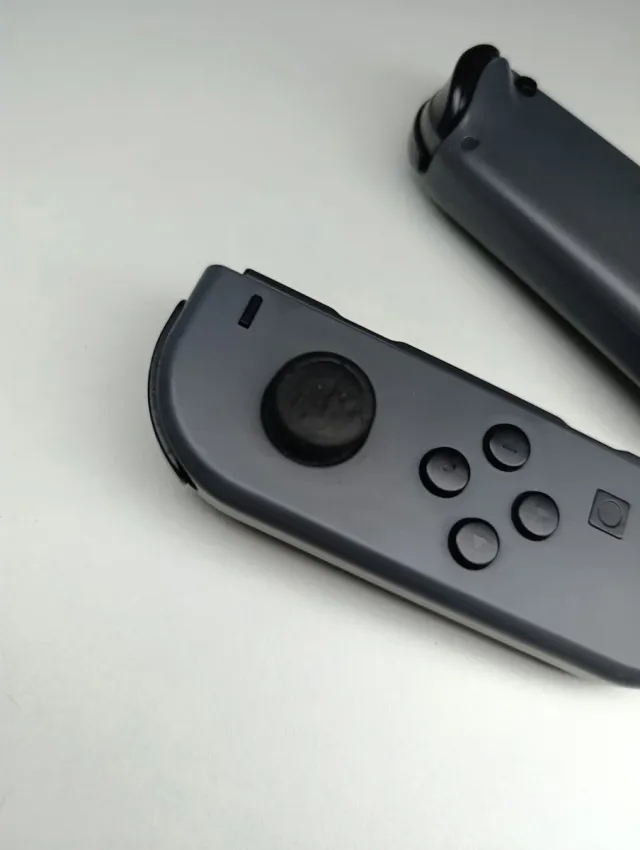 Consola Nintendo Switch 1 - V2