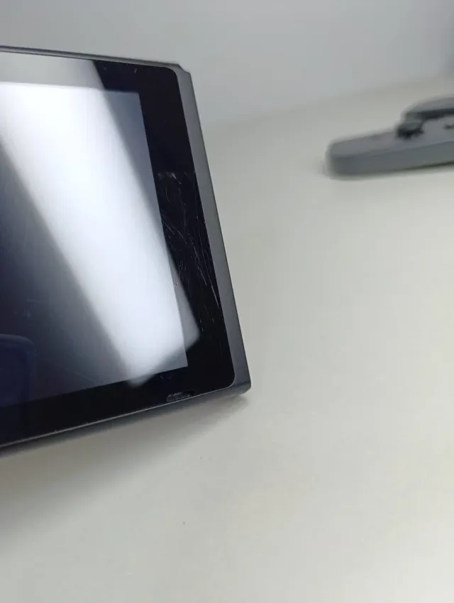 Consola Nintendo Switch 1 - V2