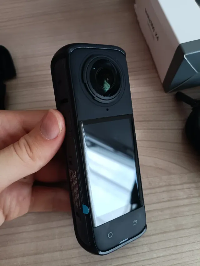 Insta360 X4 8K Action Cam + Accesorios