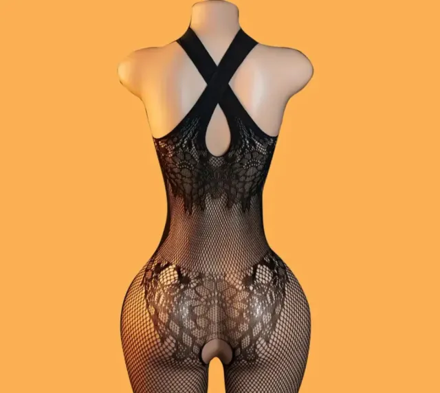 Vestido de rede com renda