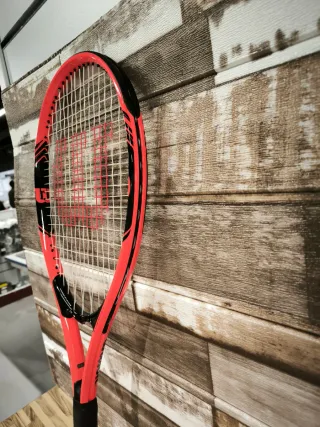 Raqueta Tenis Wilson Federer 105S
