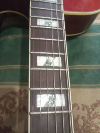 Guitarra Jazz artesanal