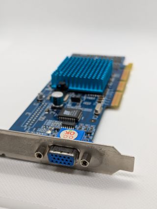 Guillemot 3D Prophet II MX 32MB AGP – Nvidia