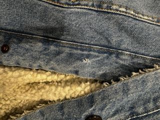 Cazadora vaquera Bershka con borreguillo