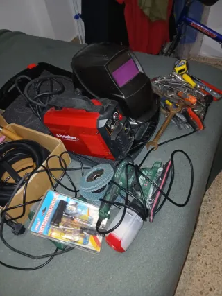 Equipo soldadura y herramientas