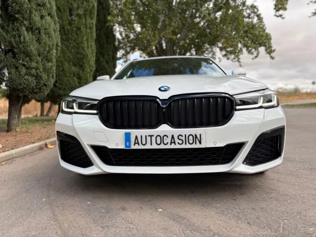 BMW Serie 530e PACK M