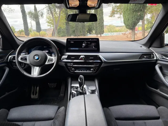 BMW Serie 530e PACK M