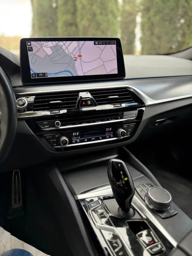 BMW Serie 530e PACK M