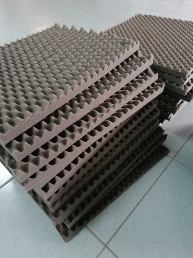 Paneles insonorizantes para aislamiento acústico