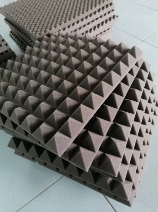 Paneles insonorizantes para aislamiento acústico