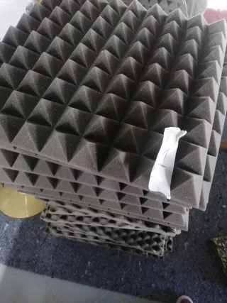 Paneles insonorizantes para aislamiento acústico